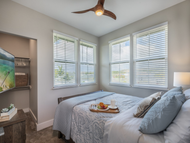 Kauai Luxury At Its Finest Walk to Beaches Six Bedrooms
